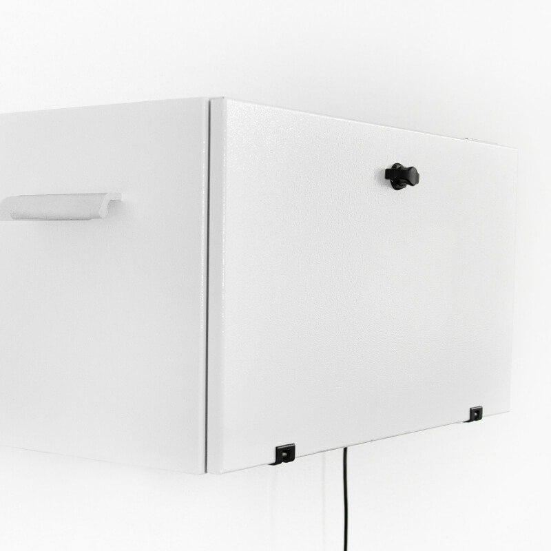 ChargerBox seitlich weiss geschlossen